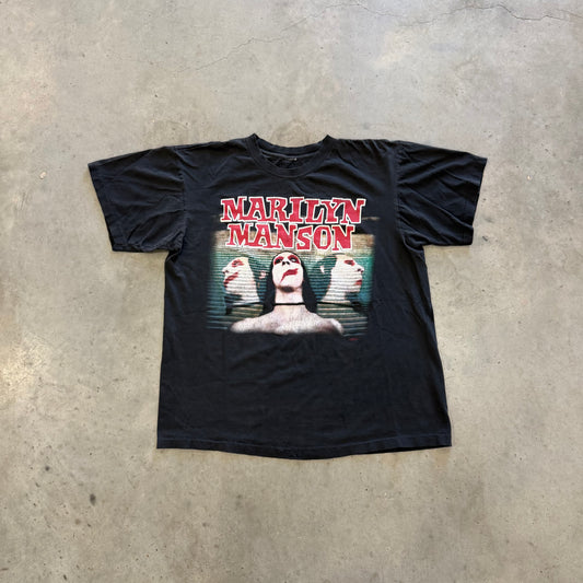 Vintage Marilyn Manson “Sweet Dreams Are Made Of This” Shirt Size L