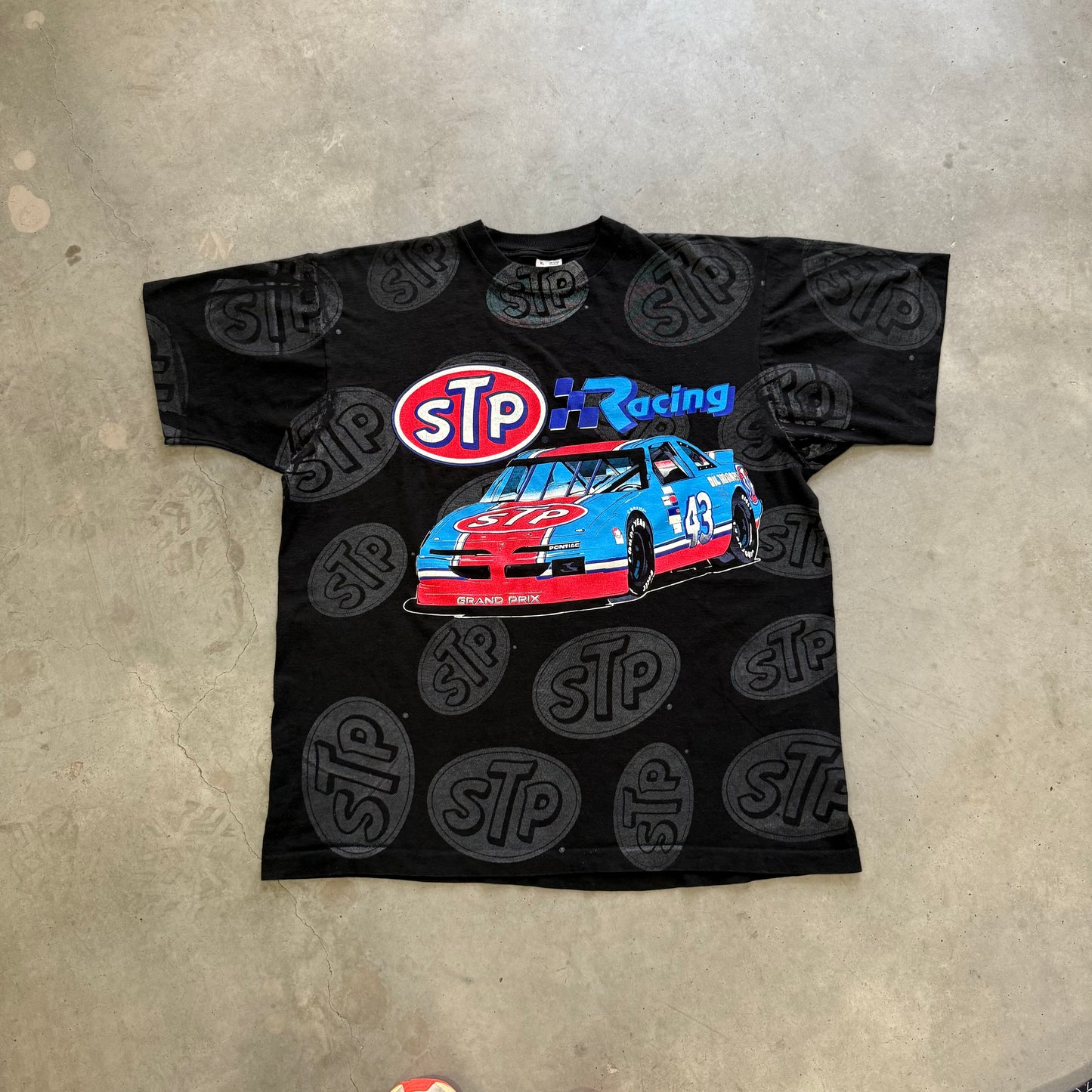 Vintage STP Racing Shirt Size XL