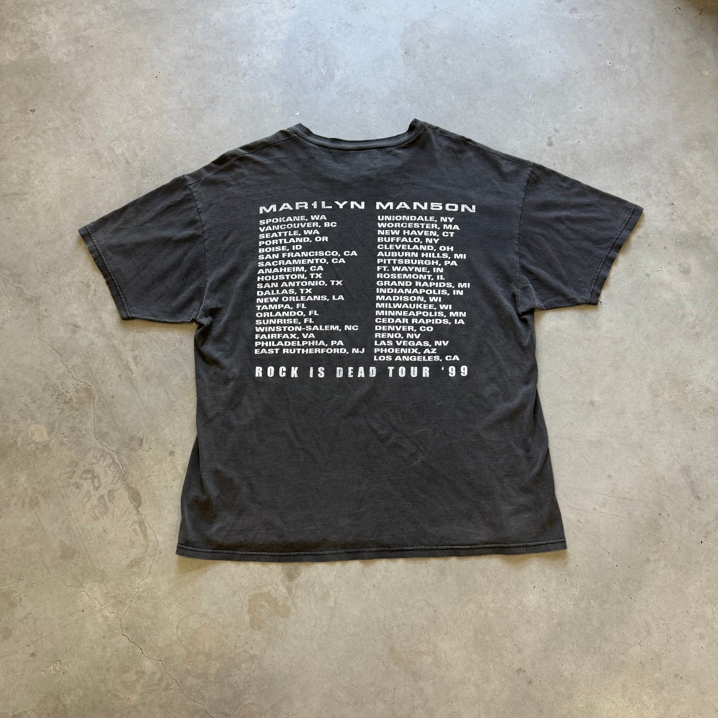 Vintage Marilyn Manson “Rock Is Dead” 1999 Tour Shirt Size XL