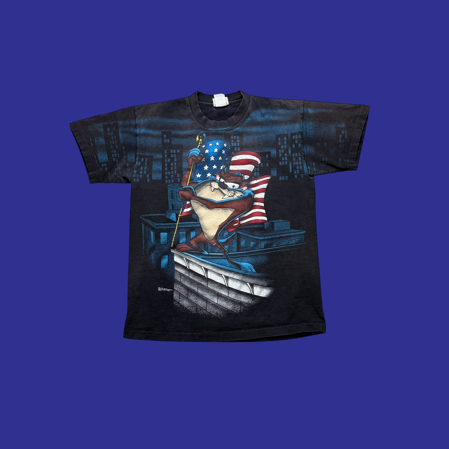 Vintage Taz 1996 AOP (All Over Print) Shirt Size M