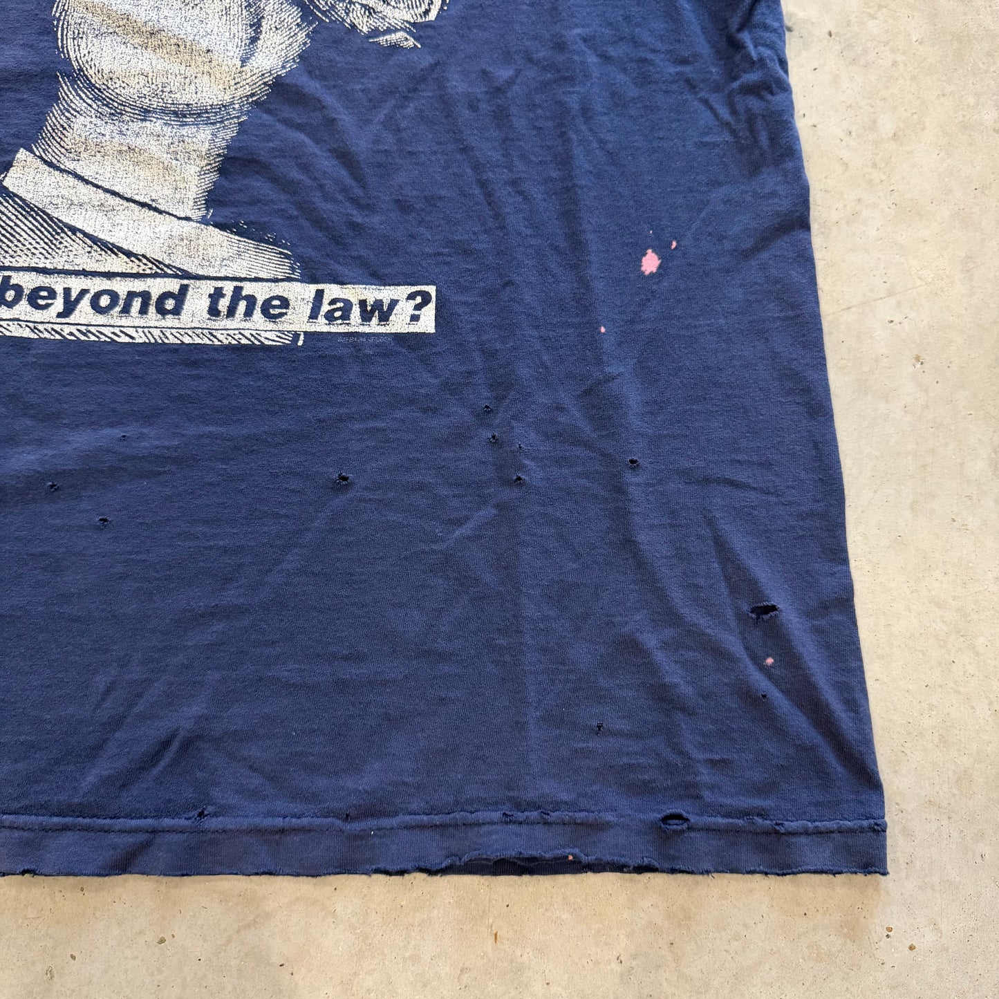 Vintage Rage Against The Machine “Who Is Beyond The Law?” 1997 Tour Shirt Size XL