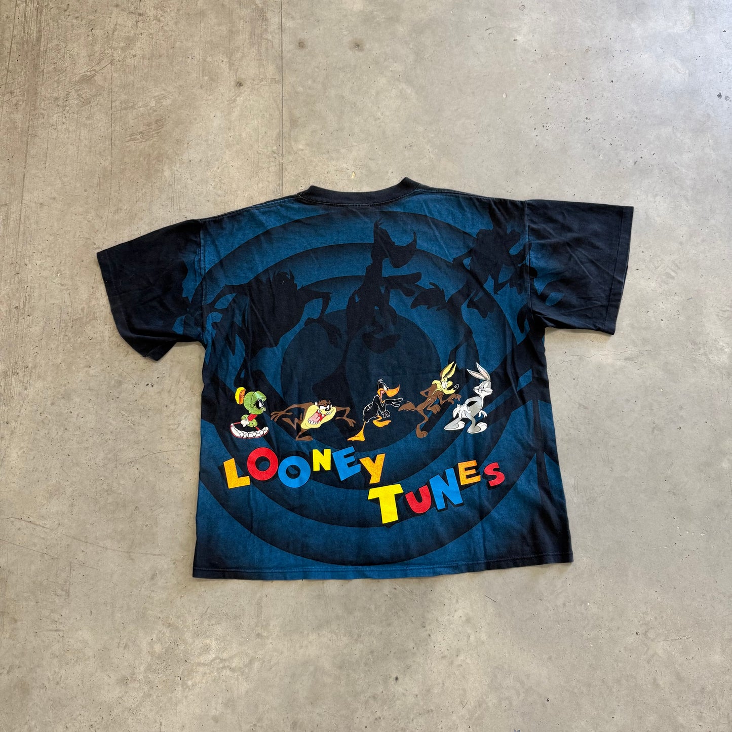 Vintage Looney Tunes Shadow Shirt Size XL