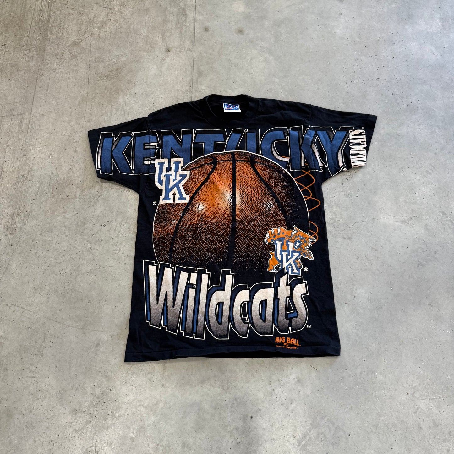 Vintage 90s Kentucky Wildcats AOP Shirt Size Large